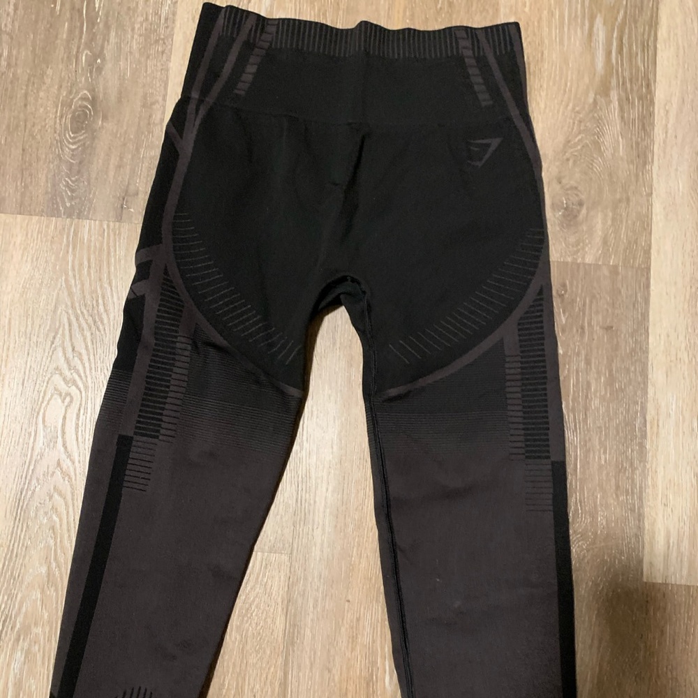 Geo Seamless Leggings CROPPED